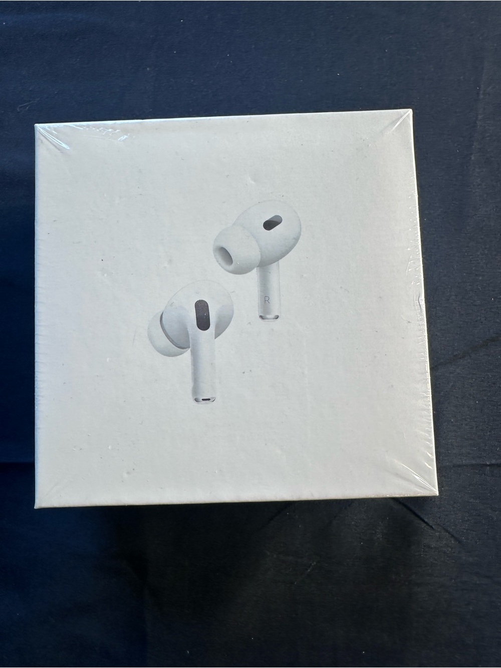 Wireless True Wireless Earbuds in White with Charging Case